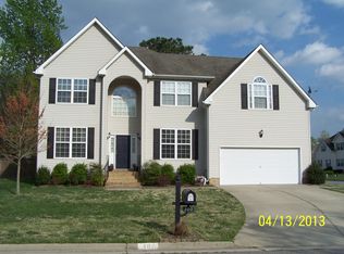 300 Ginkgo Ct, Suffolk, VA 23435