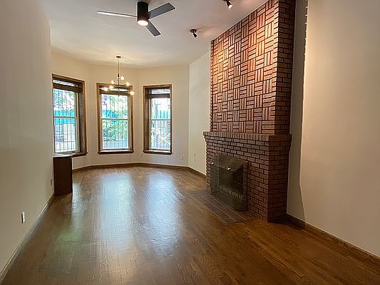 1st image of 308 W 77th St APT 3