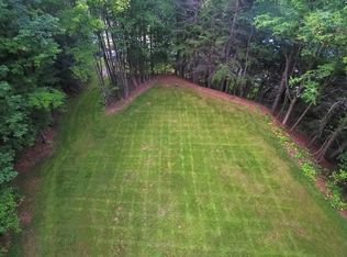 2 Old Center Rd, Saint Johnsbury, VT 05819