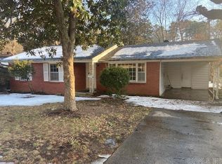 23 Point O Woods Dr, Little Rock, AR