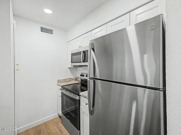 1600 N Wilmot Rd Unit 138, Tucson, AZ 85712