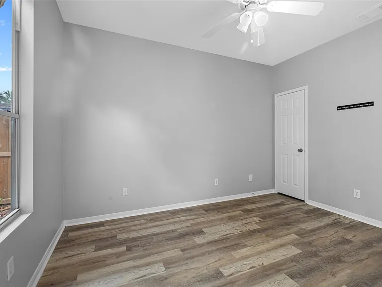 12311 Granite Woods Ct — Photo 19