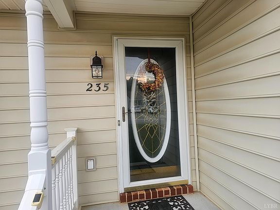 5th image of 235 Russell Springs Dr