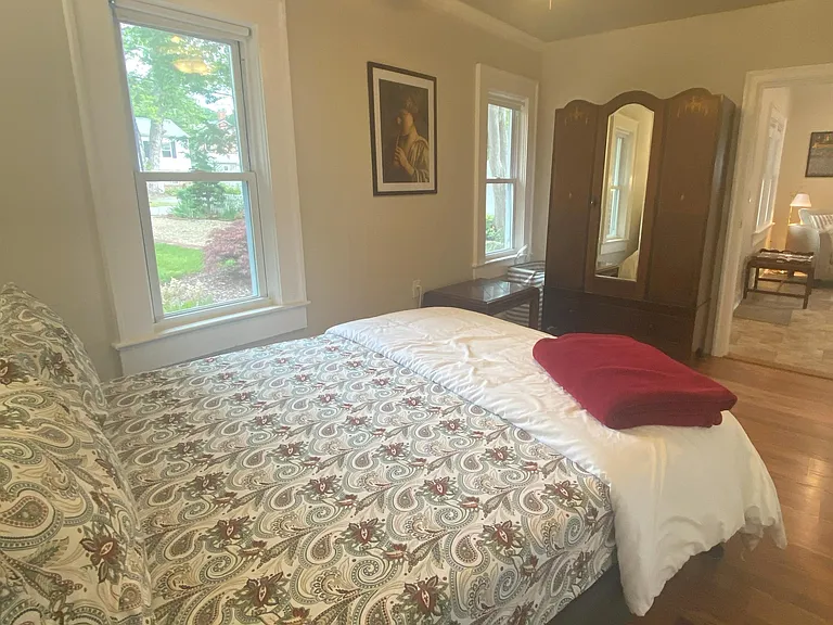 45 N Oaklawn Ave — Photo 9
