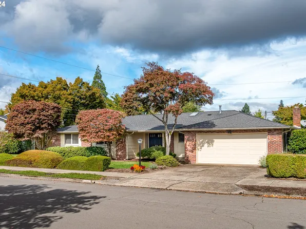 2245 Elysium Ave, Eugene, OR 97401