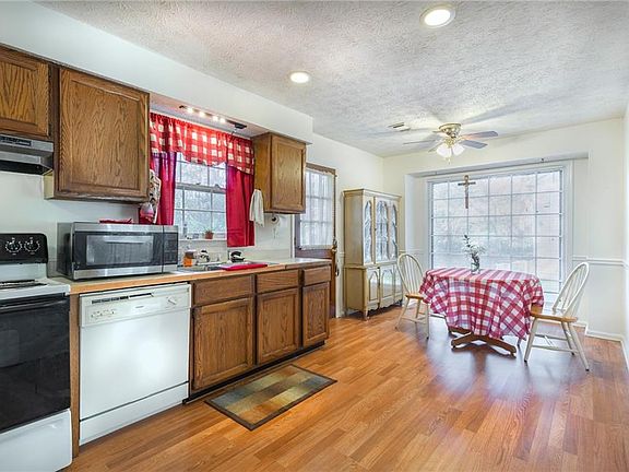 5th image of 2711 Shiloh Way