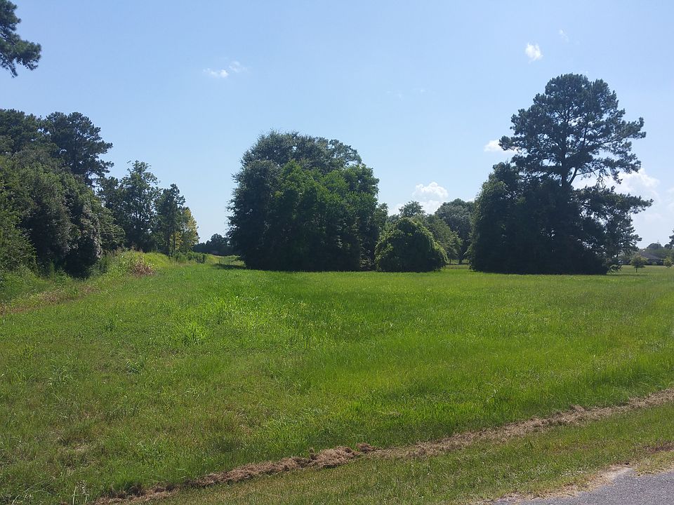 2nd image of Plainview Dr.