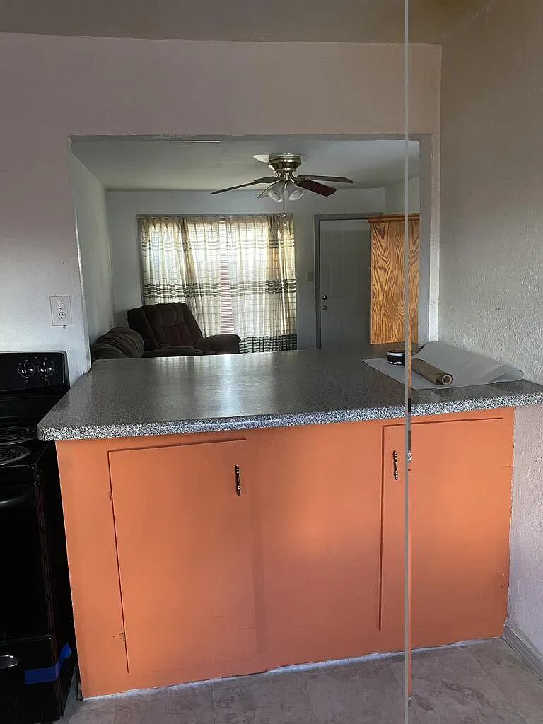 2 bed, 1.0 bath, 1160 sqft, $950 — Photo 3