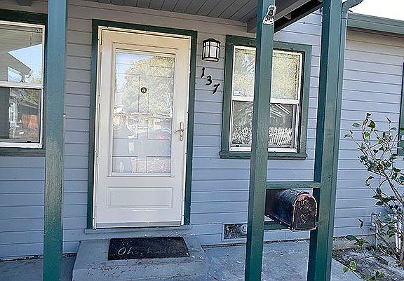 2nd image of 137 Franklin St