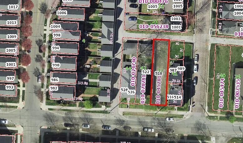 1st image of 518 W 1st Ave