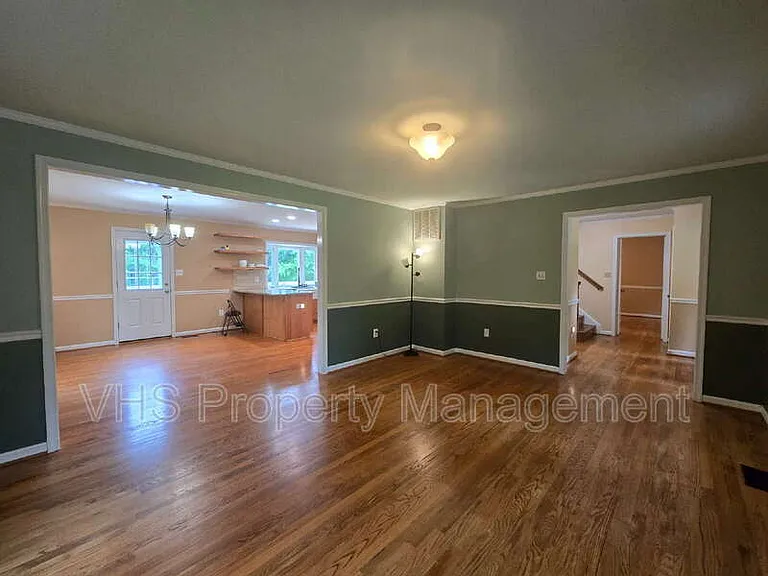 5712 John Barton Payne Rd — Photo 5