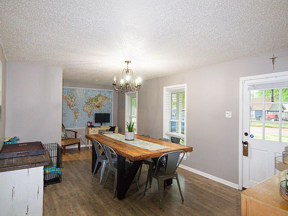 5th image of 6938 Ash Hill Ln