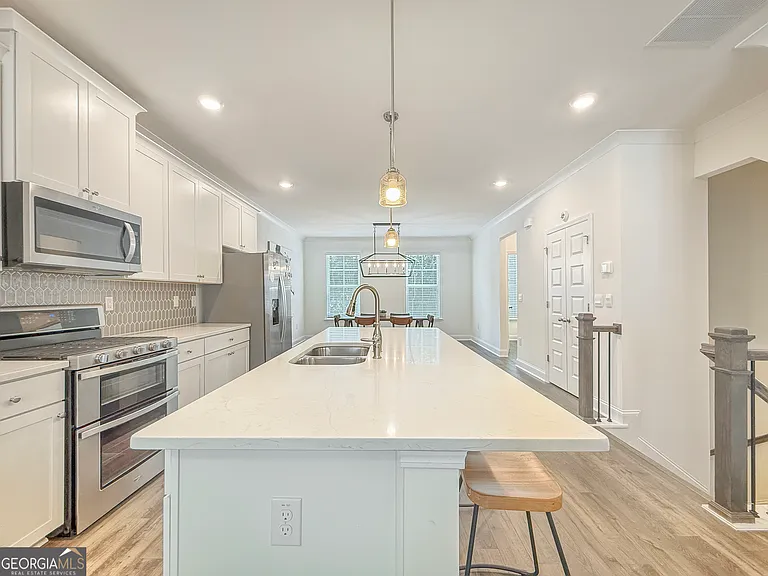 1160 Kendron Ln #16 — Photo 5