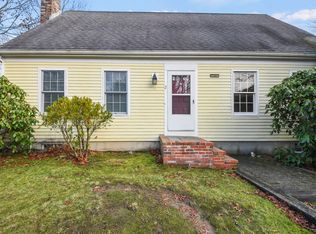 2 Candlewood Dr, Sandwich, MA 02563