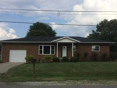 118 Township Road 1105 photo 1