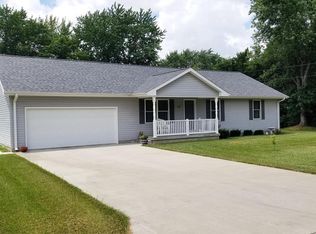 1620 Michael Ave, Mount Carmel, IL 62863