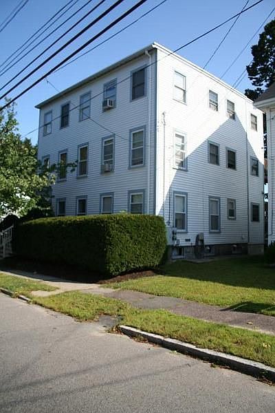 1st image of 304 Merrimac St