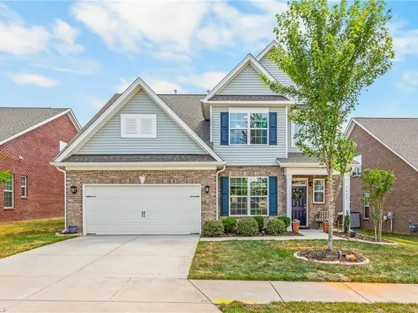 1425 Blooming Mountain Way, Kernersville, NC 27284