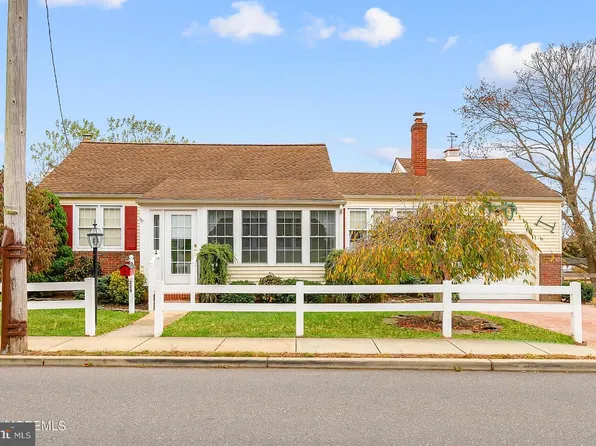 229 Wood St, Tuckerton, NJ 08087