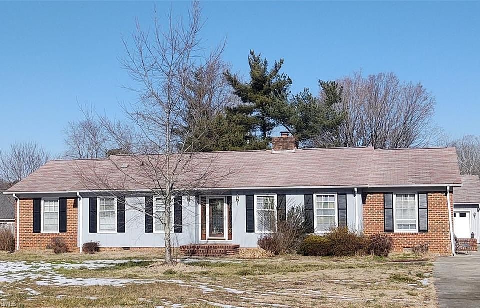 1st image of 4804 Ramblewood Dr