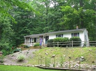 725 Harmony Brass Castle Rd, Phillipsburg, NJ 08865