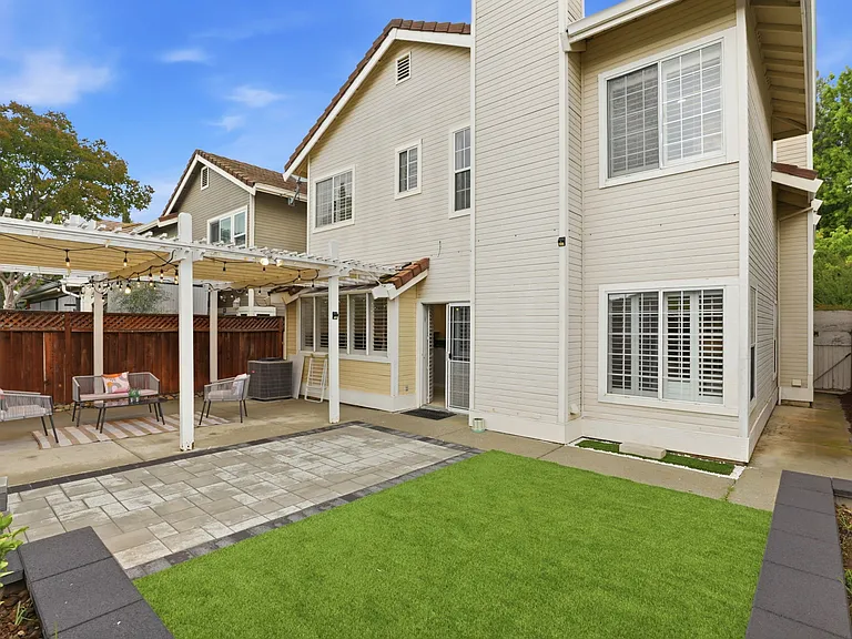 17515 Montoya Cir — Photo 37