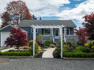119 NW 117th St, Seattle, WA 98177