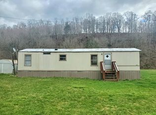 870 Riverside Rd, Chilhowie, VA 24319