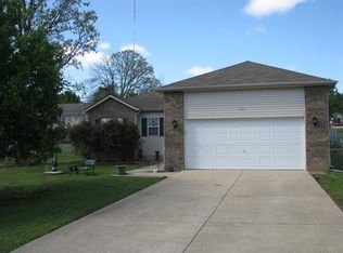 145 Stacy St, Branson, MO 65616