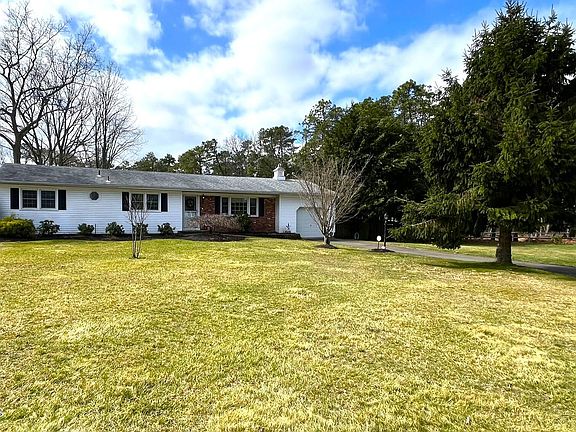 3rd image of 440 Birch Bark Drive