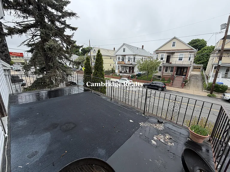 569R Main St #2R — Photo 28