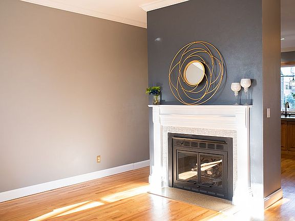 4th image of 1803 Kennett Pl