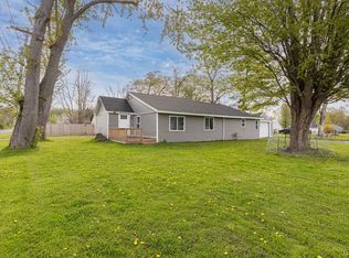7482 Surbrook Rd, Baldwinsville, NY 13027