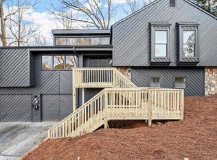 727 Bayliss Dr, Marietta, GA 30068