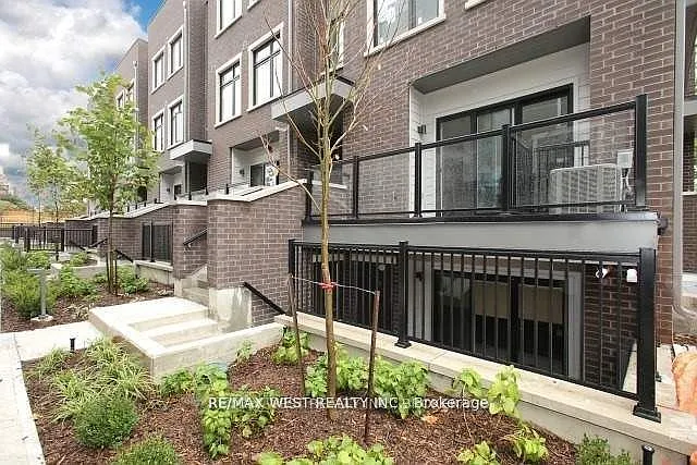 2 bed, $2,950 — Photo 2