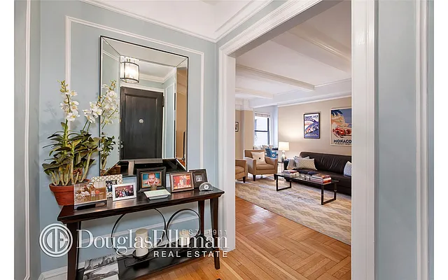 Sold by Douglas Elliman | media 17