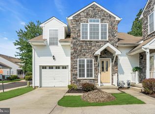 16 Charles Cir, Delanco, NJ 08075