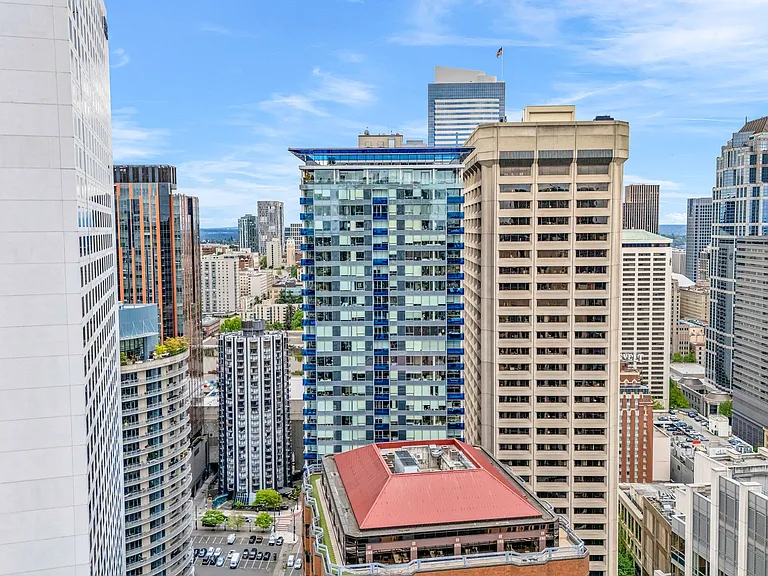 737 Olive Way #2206 — Photo 44