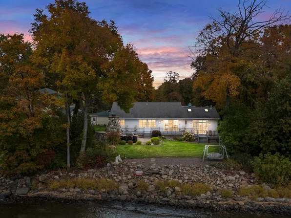 4057 Mille Lacs Pkwy, Isle, MN 56342