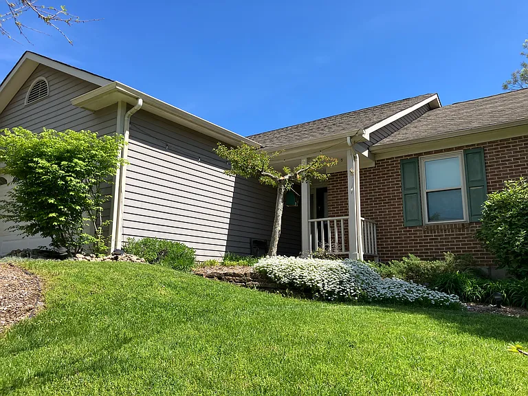 6400 Belmont Park Ct — Photo 53