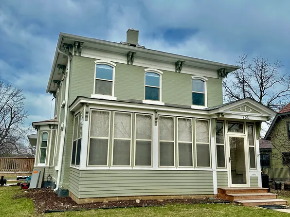803 3rd St #1, Hudson, WI 54016