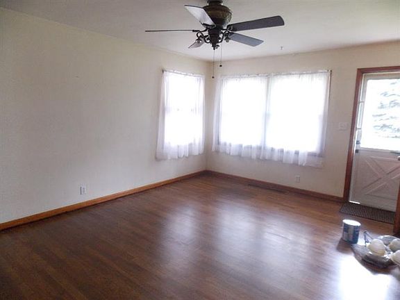 3rd image of 1087 Haverhill Dr
