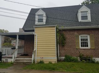 517 Valley Rd, Stratford, CT 06615