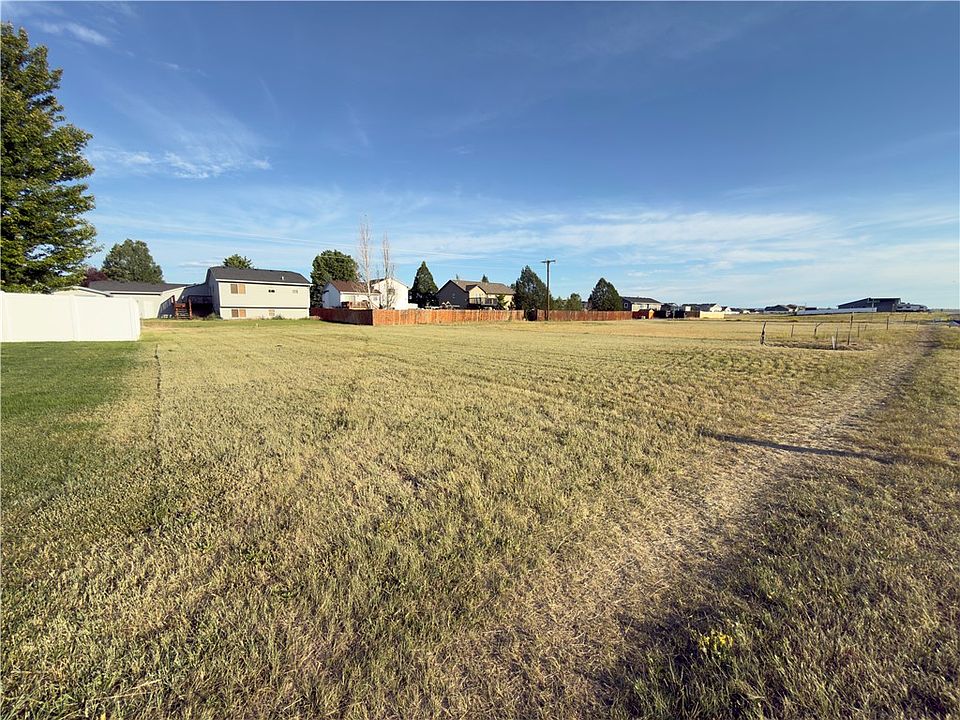 1st image of 1984 Gleneagles Blvd