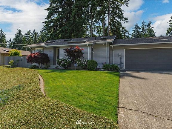 2nd image of 1324 Contra Costa Ave