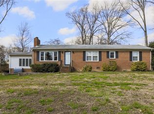 301 Arbor Dr, Lexington, NC 27292