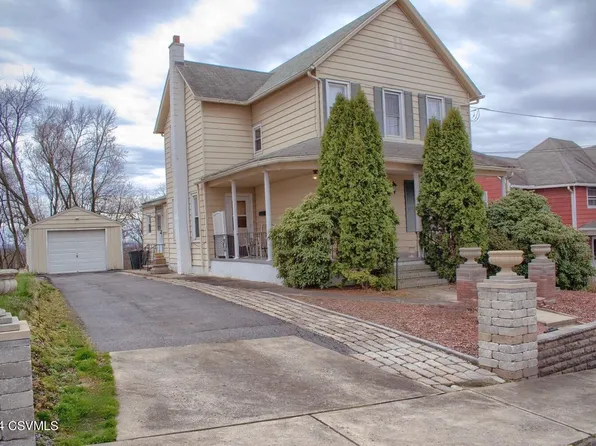 53 Chapel St, Pittston, PA 18640