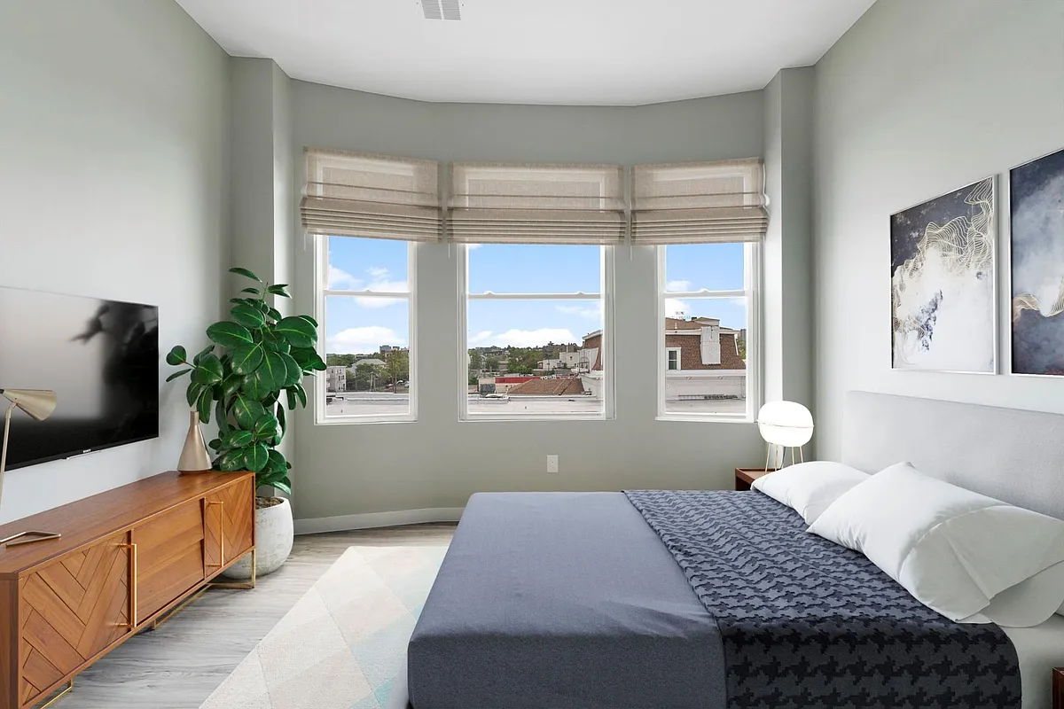 Building Photo - 98 Clinton Ave #202A