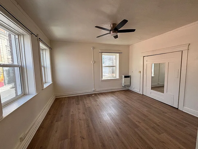 RCG 722 Hartford LLC — Photo 24
