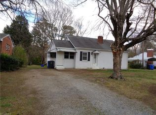 309 Mountain View Dr, Kernersville, NC 27284